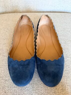 Chloé Navy Suede Scalloped-Edge Ballet Flats